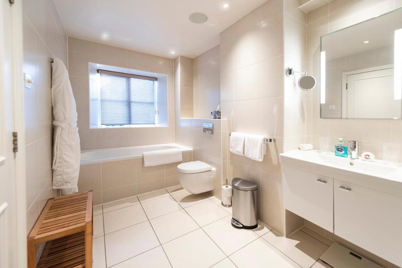 Oberon River View Apartment Bourton-on-the-Water Екстериор снимка